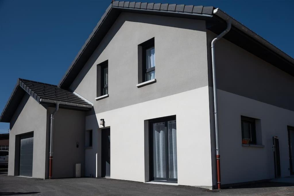 Le Clos De L'etang Jura Ferienhaus Frasne